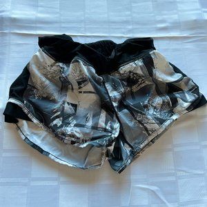 MPG Black Geometric Athletic Shorts – Medium, Lined, Workout Ready